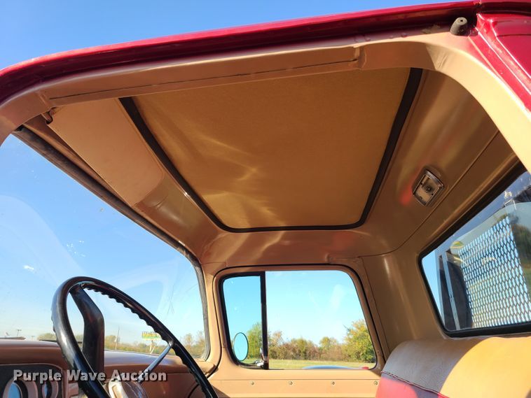 image for item EL9520 1959 GMC 150  flatbed pickup truck