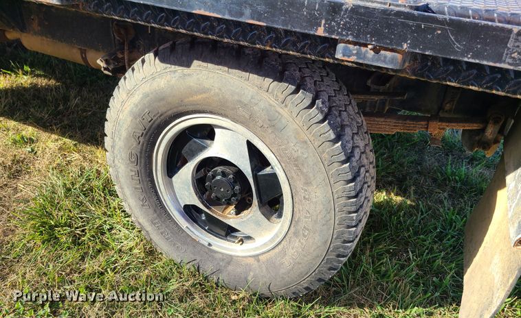 image for item EL9520 1959 GMC 150  flatbed pickup truck