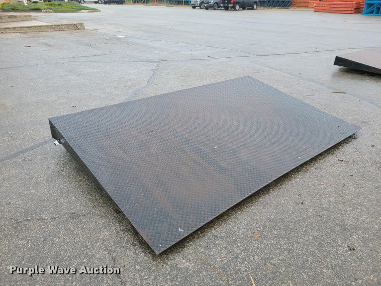 image for item EL9551 Steel ramp