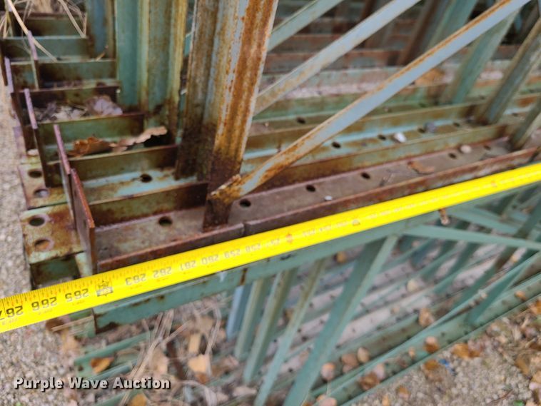 image for item EL9553 Pallet racking