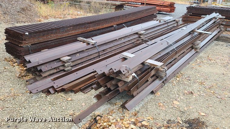 image for item EL9554 Approximately 55 angle iron