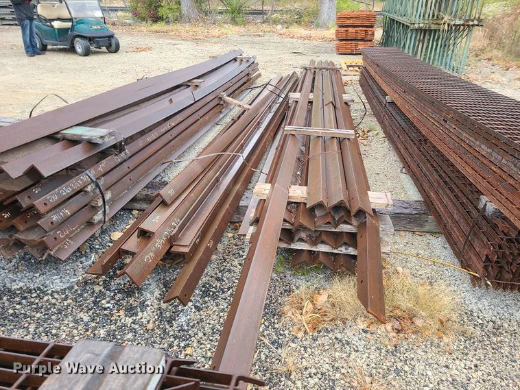image for item EL9554 Approximately 55 angle iron