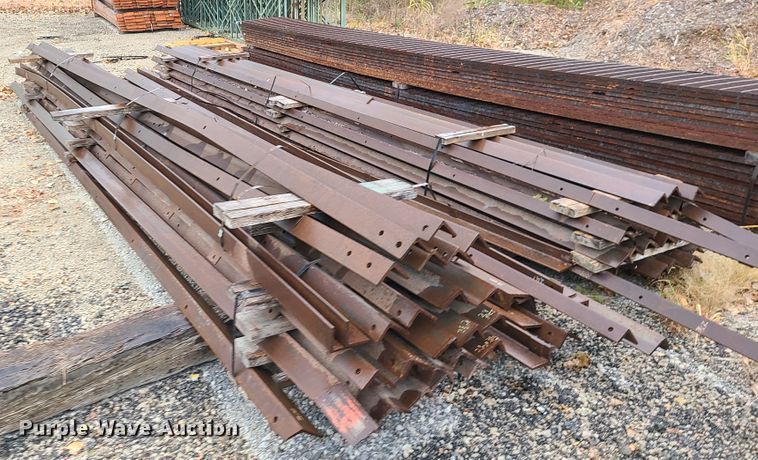 image for item EL9554 Approximately 55 angle iron