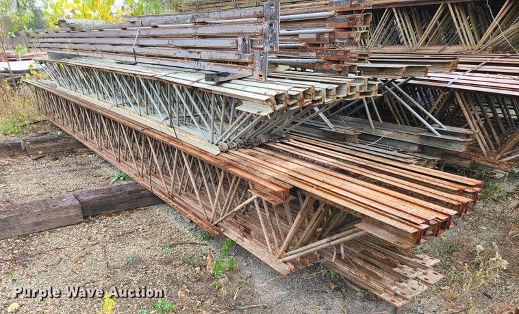 image for item EL9556 (21) step trusses