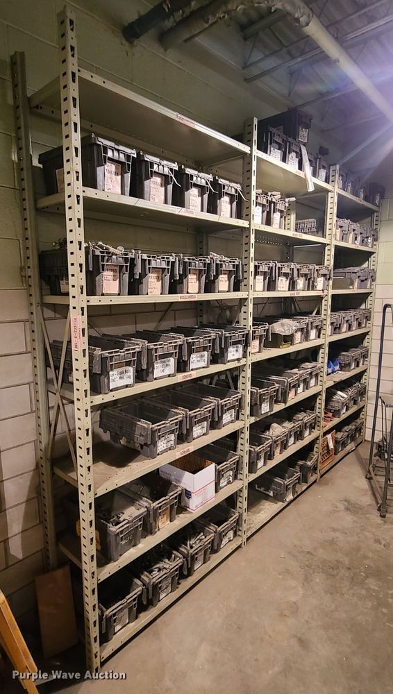 image for item EL9560 (50) shelving units