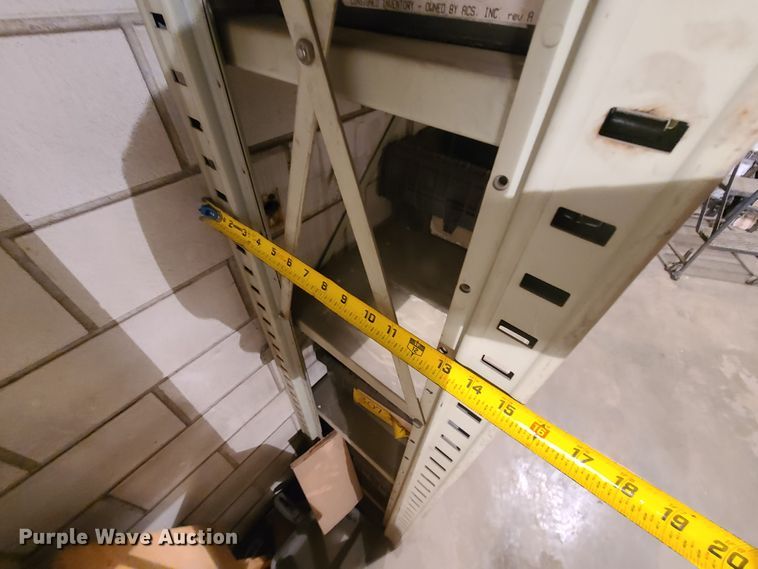 image for item EL9560 (50) shelving units