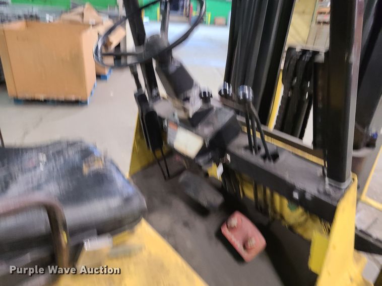 image for item EL9561 Hyster S80XL  forklift