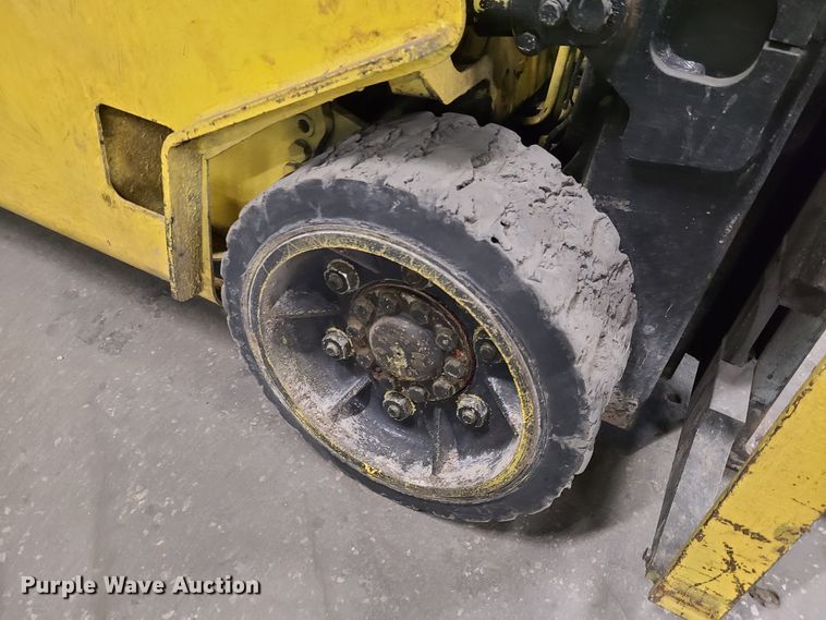 image for item EL9561 Hyster S80XL  forklift