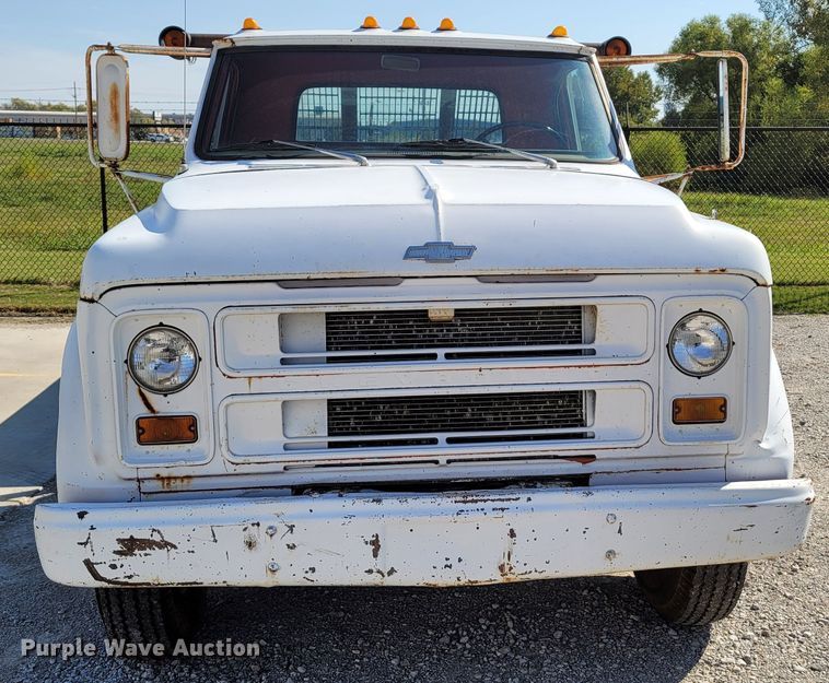 image for item ET9015 1972 Chevrolet C50  flatbed truck