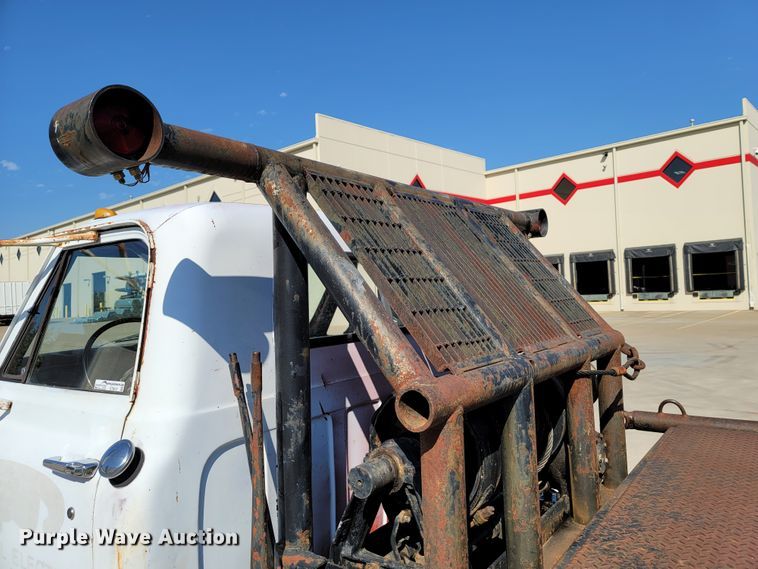 image for item ET9015 1972 Chevrolet C50  flatbed truck