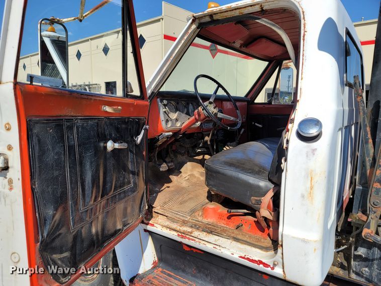 image for item ET9015 1972 Chevrolet C50  flatbed truck