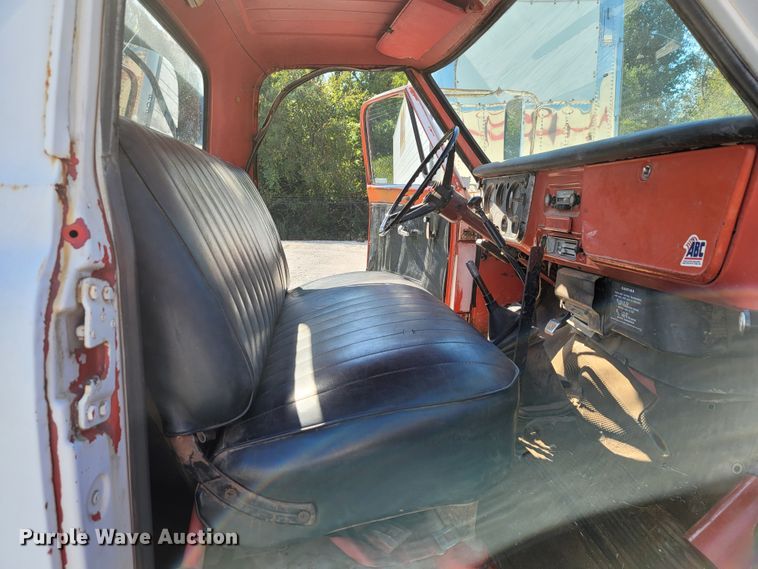 image for item ET9015 1972 Chevrolet C50  flatbed truck