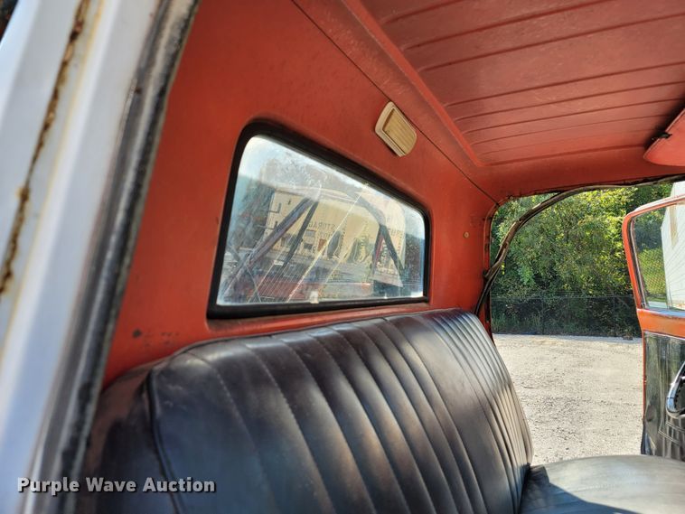 image for item ET9015 1972 Chevrolet C50  flatbed truck