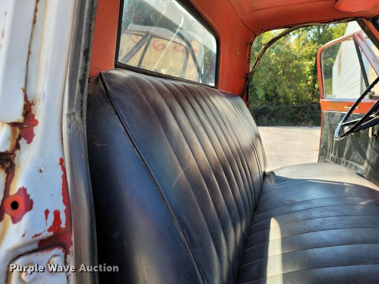 image for item ET9015 1972 Chevrolet C50  flatbed truck