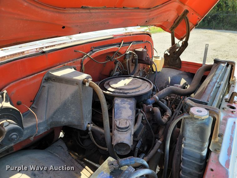 image for item ET9015 1972 Chevrolet C50  flatbed truck