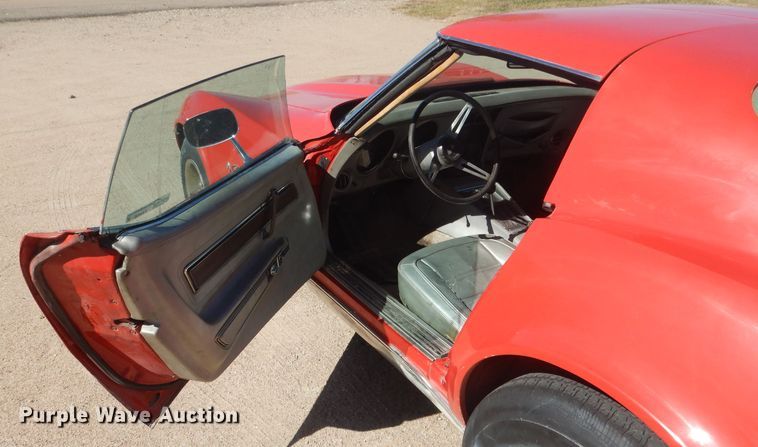 image for item FA9438 1975 Chevrolet Corvette Stingray