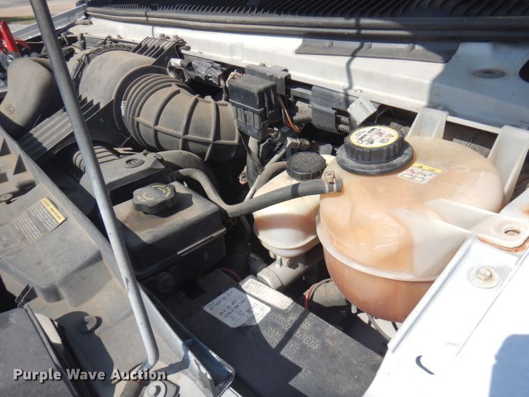 image for item FR9112 2008 Ford E350  shuttle bus