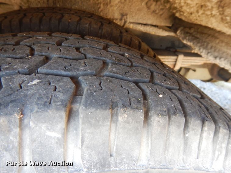 image for item FR9112 2008 Ford E350  shuttle bus