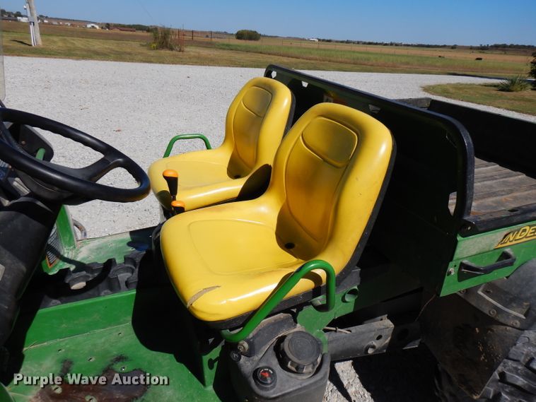 image for item FR9199 John Deere Gator HPX  utility vehicle