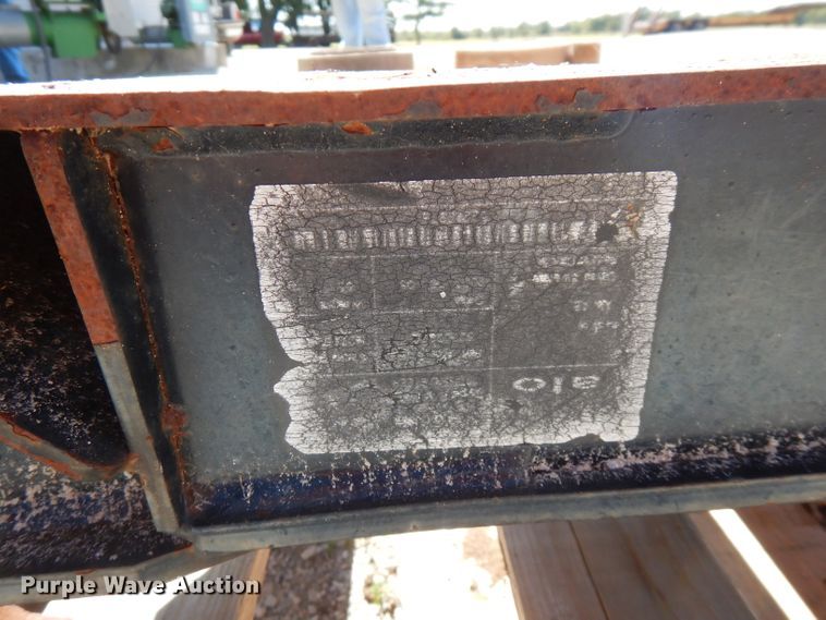 image for item FR9201 Tractor to skid steer manual quick attach