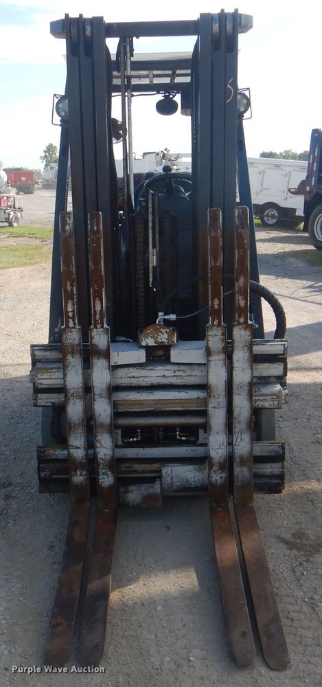 image for item GM9130 Nissan MCPL02A25LV  forklift
