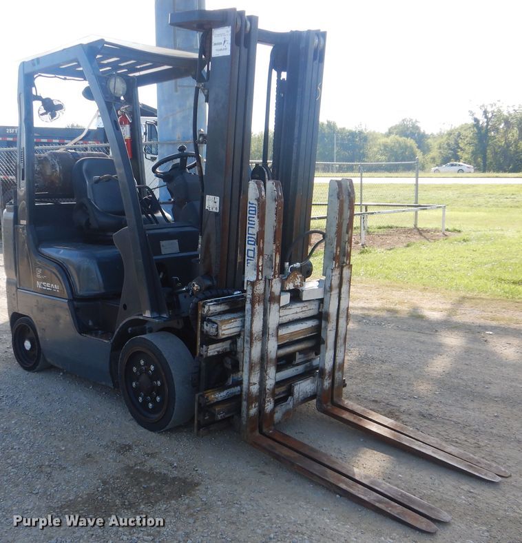 image for item GM9130 Nissan MCPL02A25LV  forklift