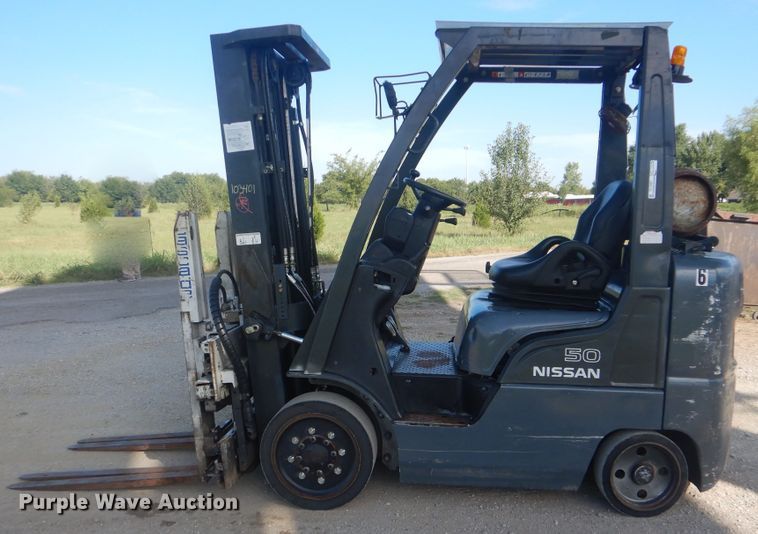image for item GM9130 Nissan MCPL02A25LV  forklift