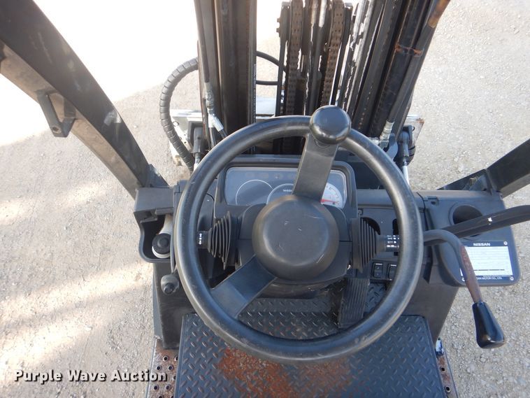 image for item GM9130 Nissan MCPL02A25LV  forklift