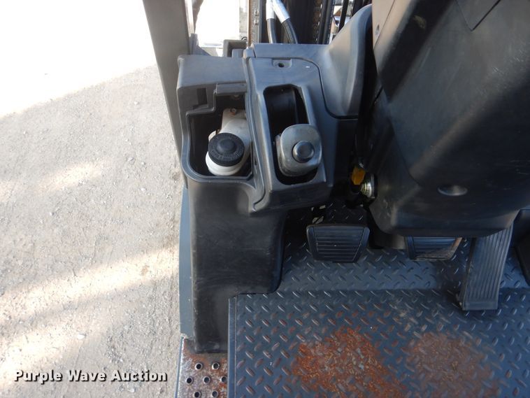image for item GM9130 Nissan MCPL02A25LV  forklift