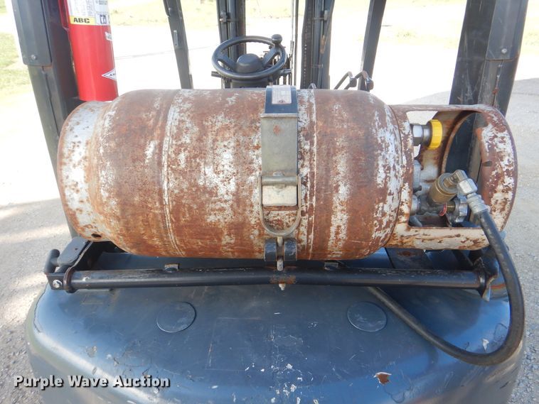 image for item GM9130 Nissan MCPL02A25LV  forklift