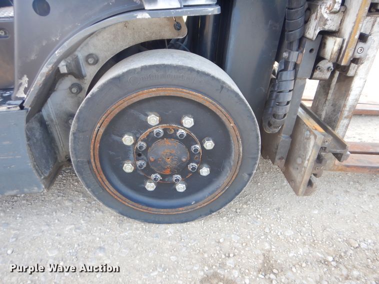 image for item GM9130 Nissan MCPL02A25LV  forklift