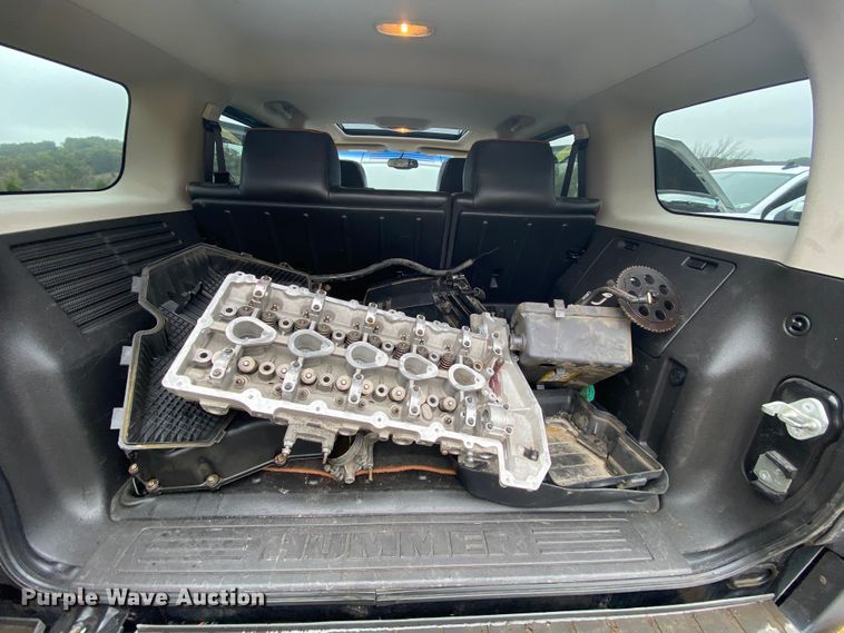 image for item HA9661 2003 Hummer H3  SUV