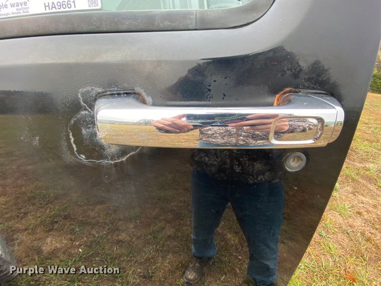 image for item HA9661 2003 Hummer H3  SUV