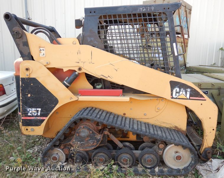 image for item HA9764 Caterpillar 257  tracked skid steer loader