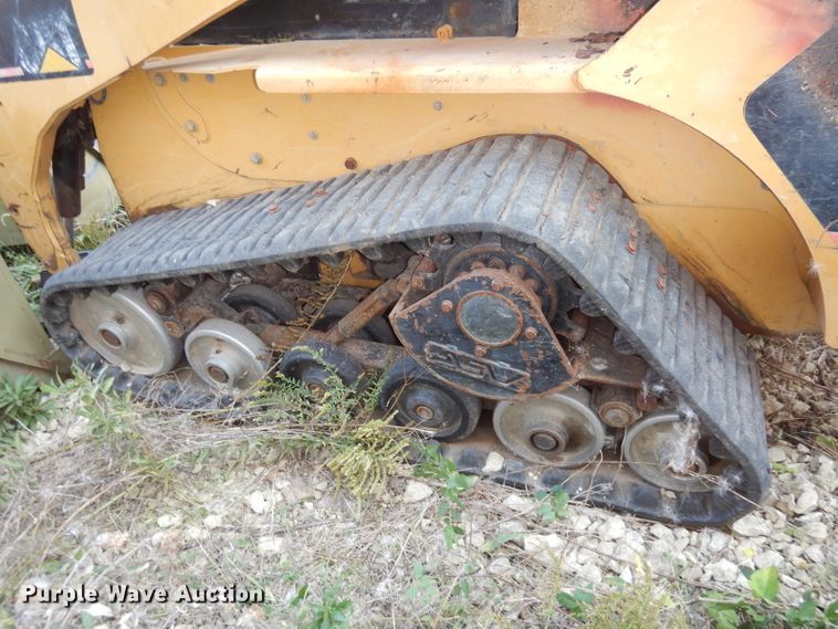 image for item HA9764 Caterpillar 257  tracked skid steer loader