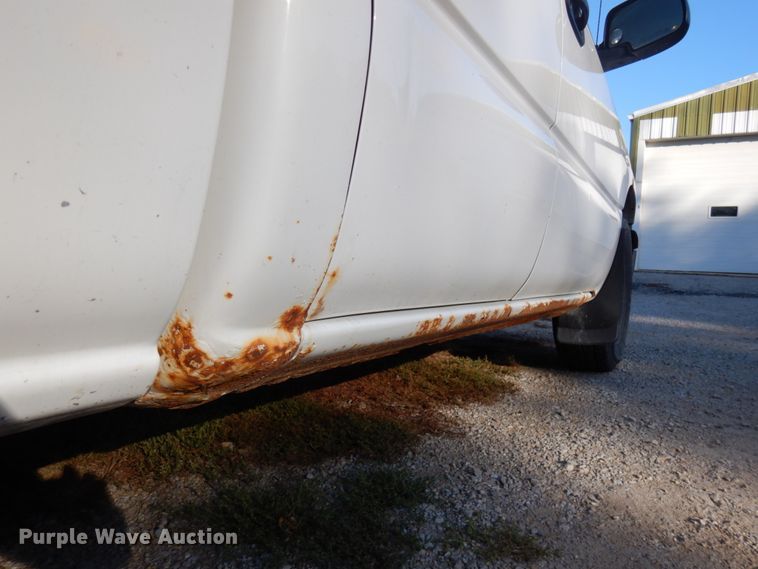 image for item HD9031 2003 Chevrolet Silverado 1500  Ext. Cab pickup truck