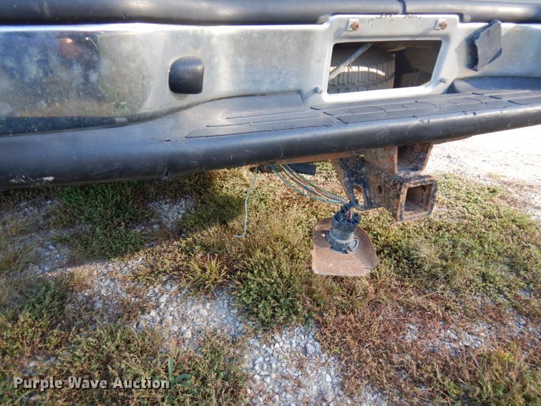 image for item HD9031 2003 Chevrolet Silverado 1500  Ext. Cab pickup truck