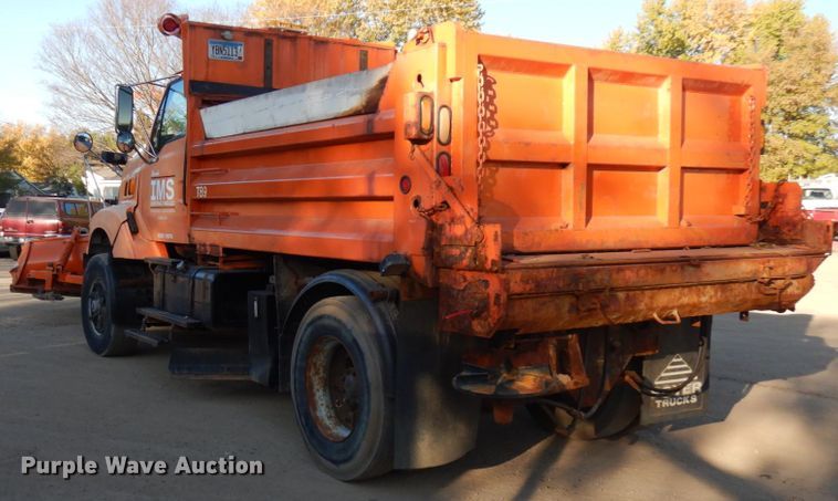 image for item HD9050 1998 Ford L8000  dump truck