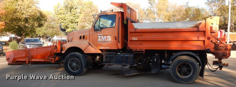 image for item HD9050 1998 Ford L8000  dump truck