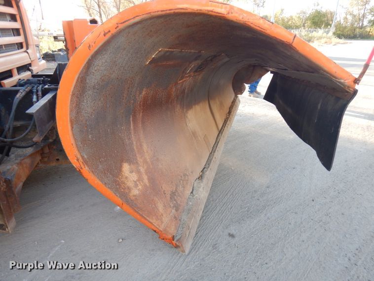 image for item HD9050 1998 Ford L8000  dump truck