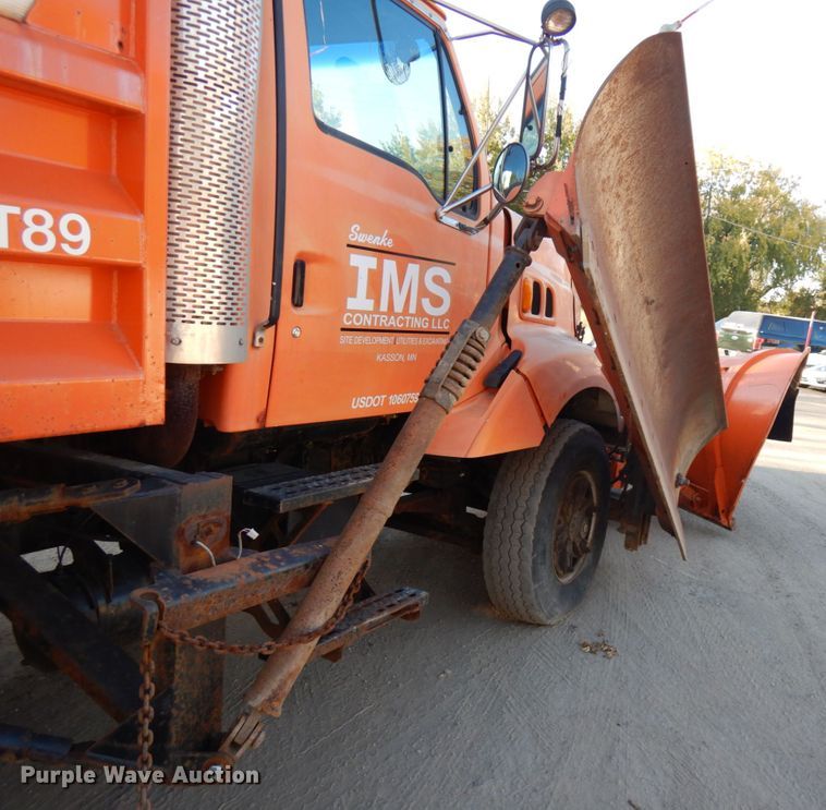 image for item HD9050 1998 Ford L8000  dump truck