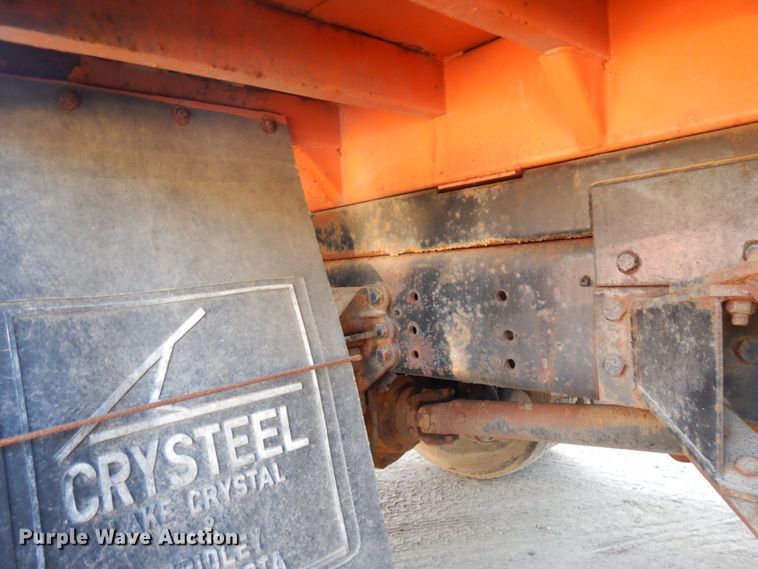 image for item HD9050 1998 Ford L8000  dump truck