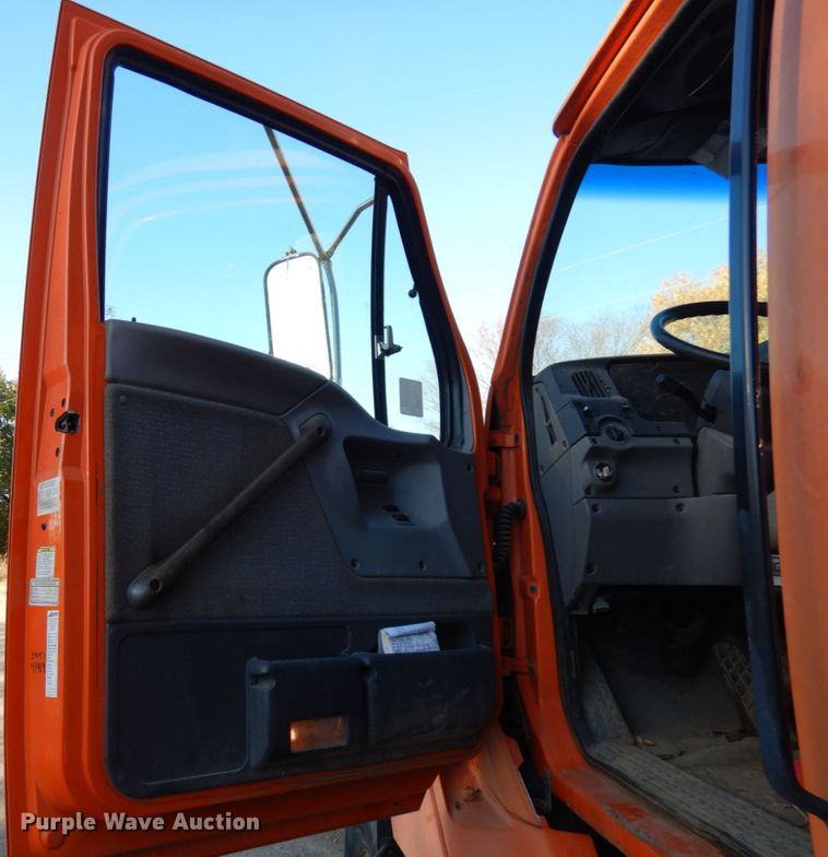 image for item HD9050 1998 Ford L8000  dump truck