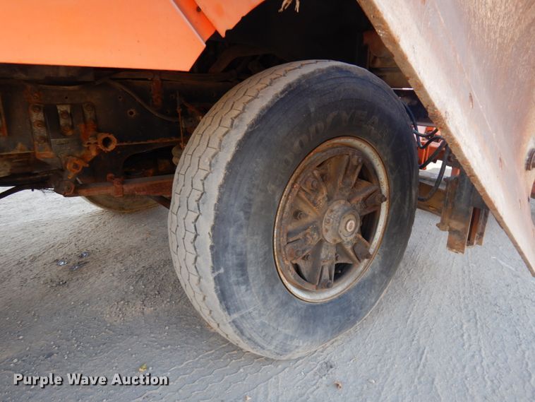 image for item HD9050 1998 Ford L8000  dump truck