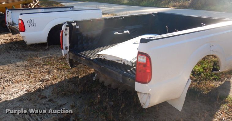image for item HD9065 (2) Ford F250 pickup truck beds