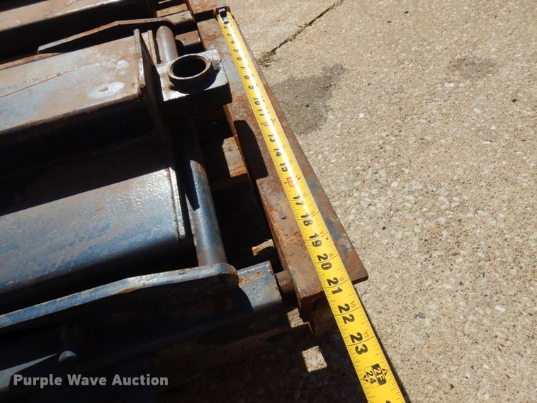 image for item HD9086 (2) bridge jacks