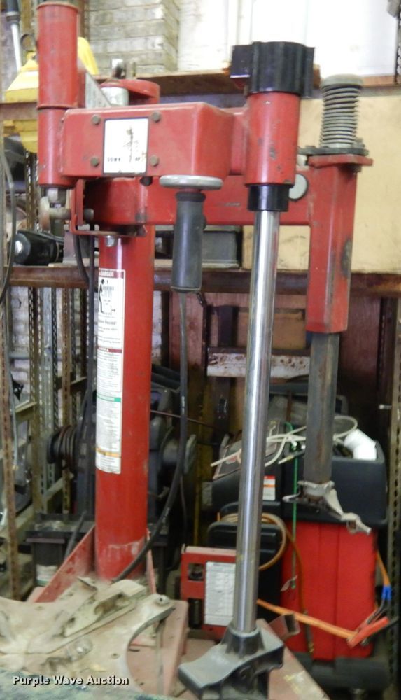 image for item HD9088 Coats 7065AX rim clamp tire machine