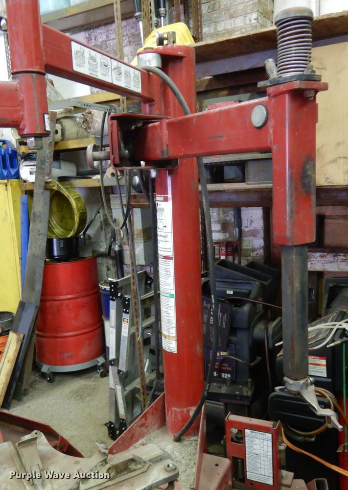 image for item HD9088 Coats 7065AX rim clamp tire machine