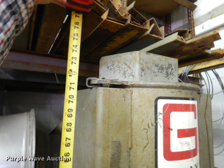 image for item HD9089 Gray Quickpac QP-100 filter crusher