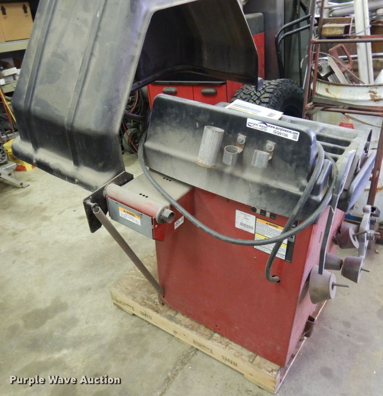 image for item HD9095 Coats 850S solid state wheel balancer